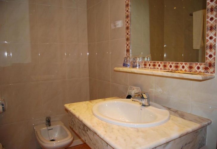 Standard Single room