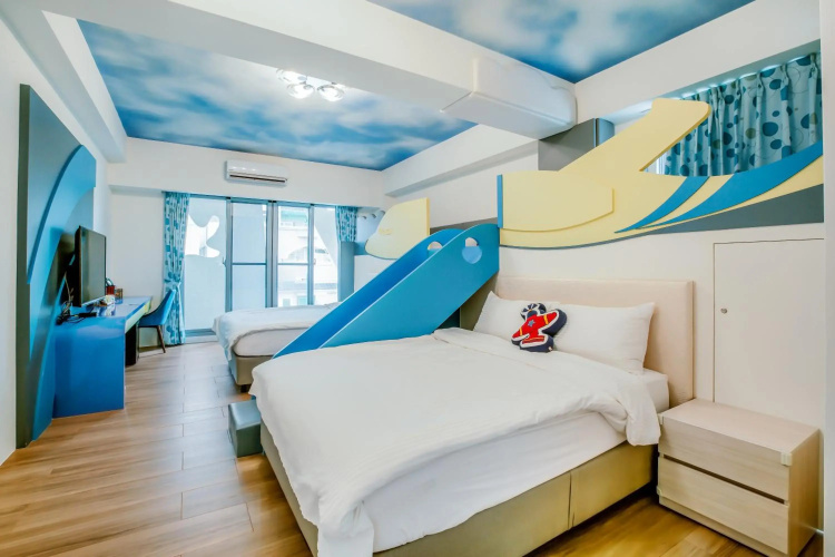 Ocean Party B&B