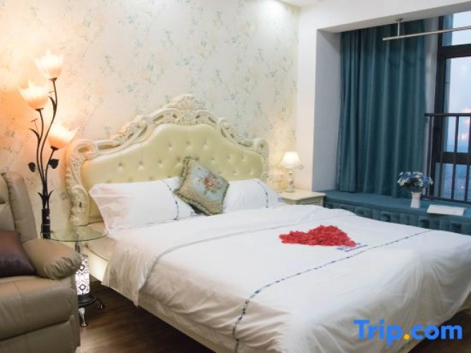 Deluxe Double room with view