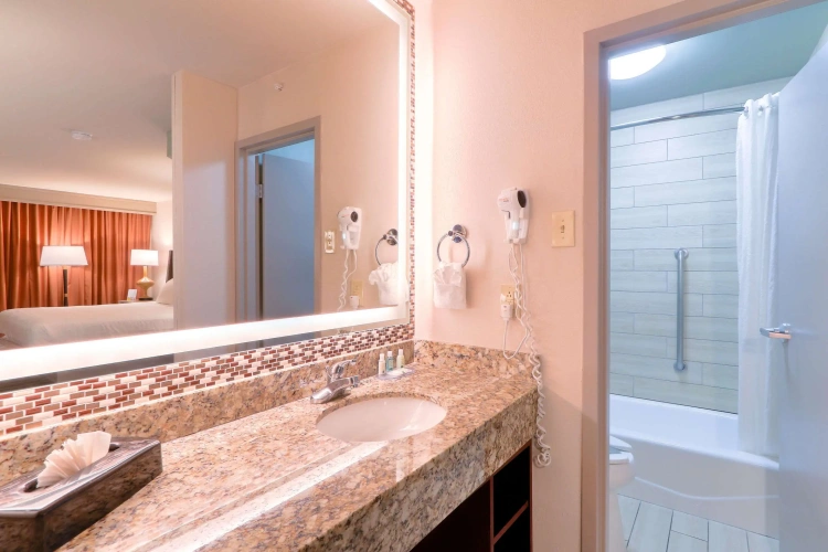 Double Suite