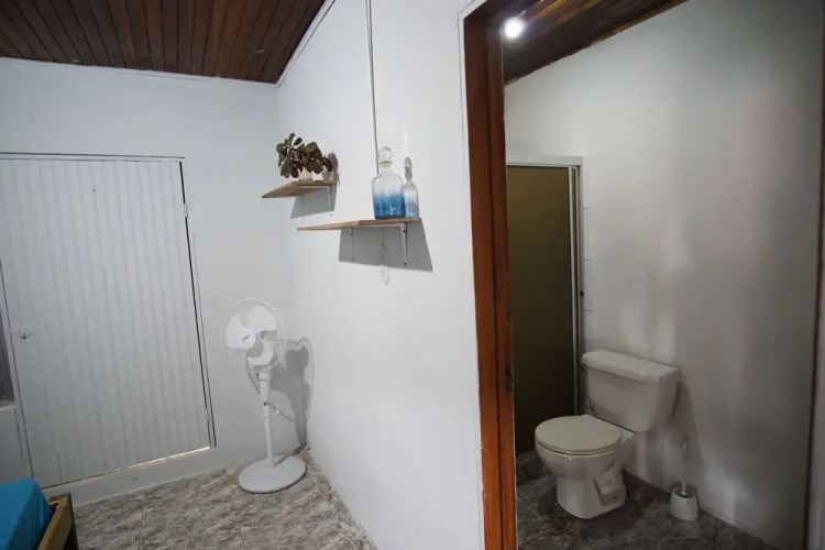 Argdivan Hostel