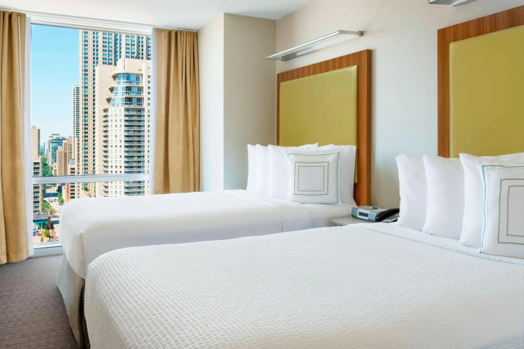SpringHill Suites Chicago Downtown/River North photo 6
