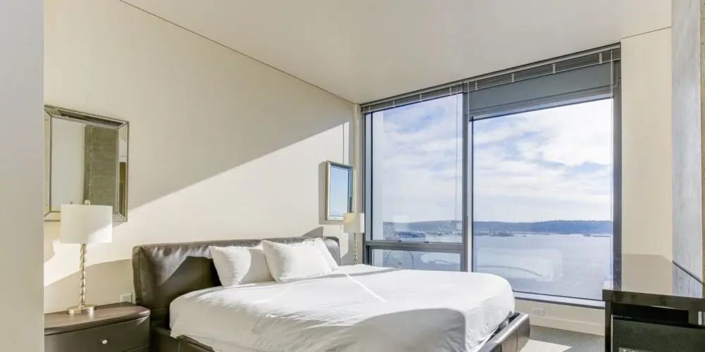 Pike's Place Lux Suites by Barsala