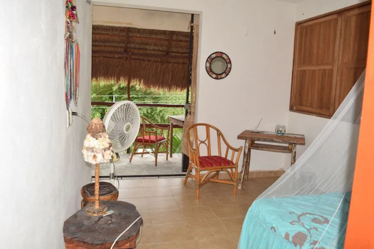 Camping Hostal El Árbol de la Vida