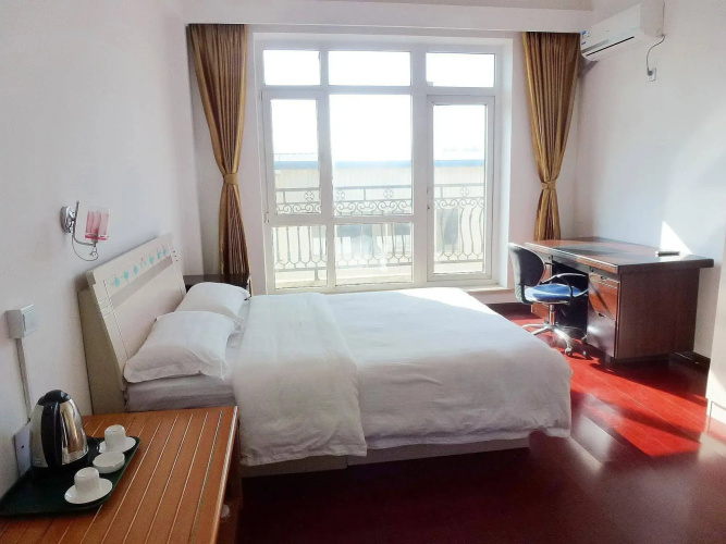 Lvshun Hot Spring Holiday Hotel