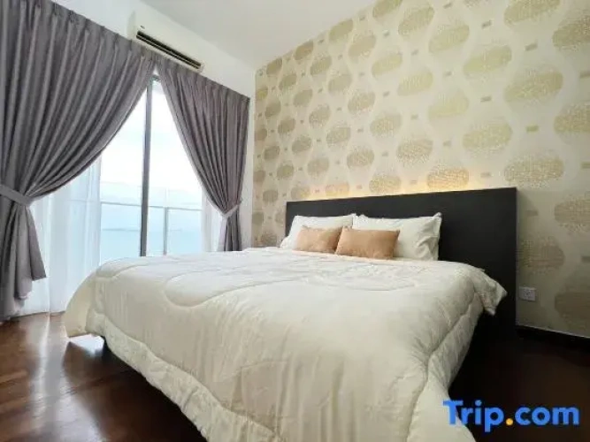 2 Bedrooms Luxury Double Family Suite with sea view