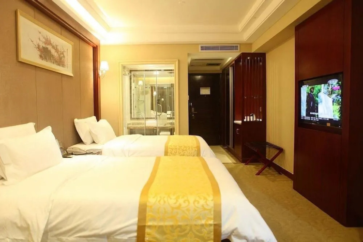Royal Rating Hotel