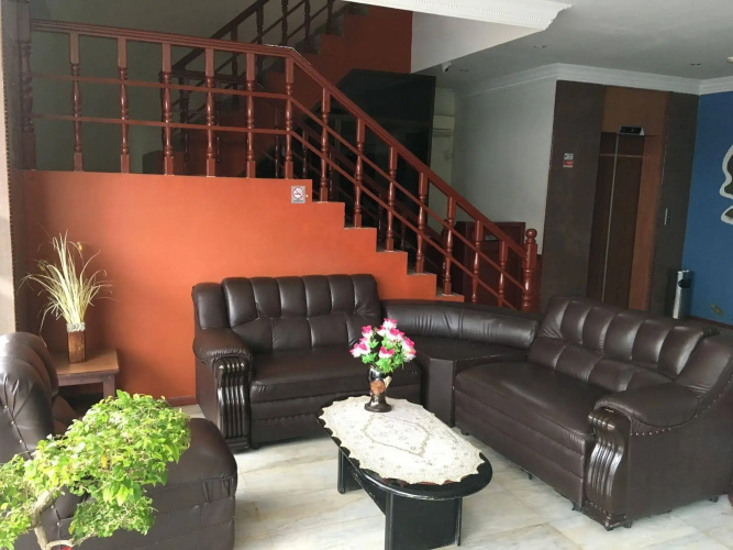 Paradise Hotel
