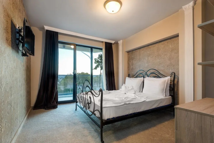 OPU Boutique Hotel