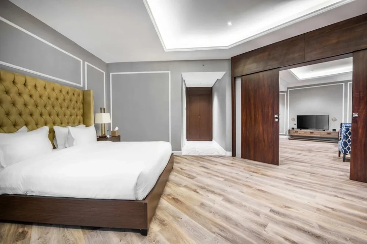 Royal Suite