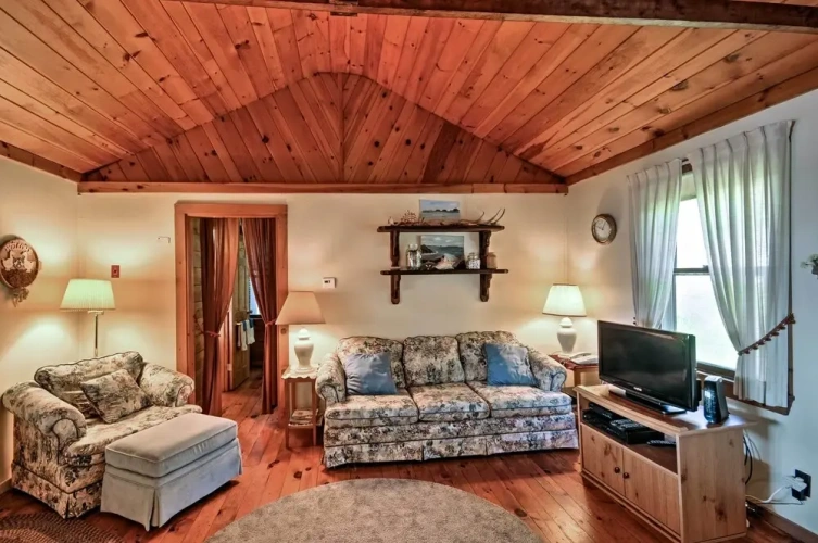 3 Bedrooms Cottage