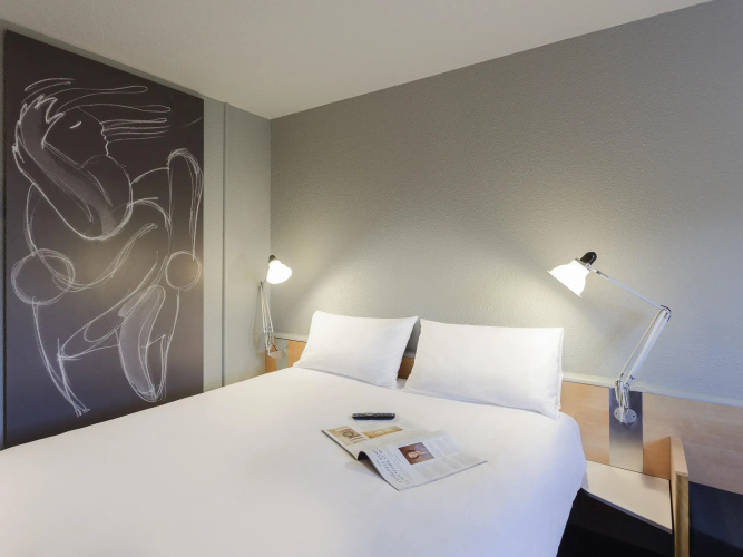 ibis Bourges