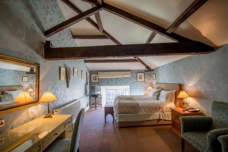 Hazlewood Castle