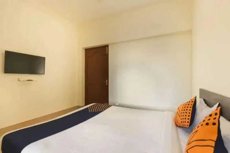Star In by OYO Rooms
