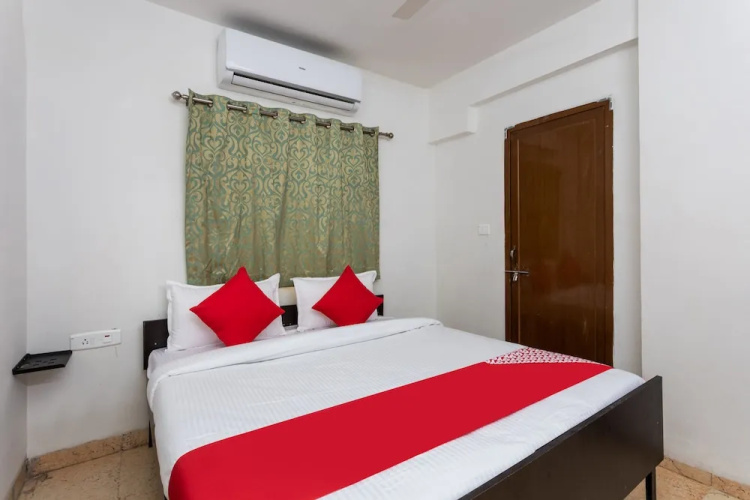 OYO 36109 Hotel