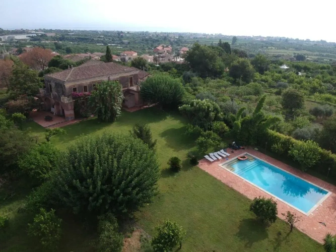 Villa
