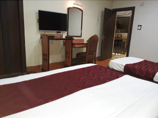 Hotel JK Raj