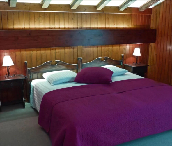 Shed HOTEL