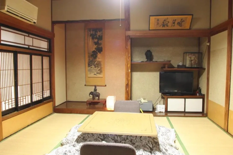 Standard Family room