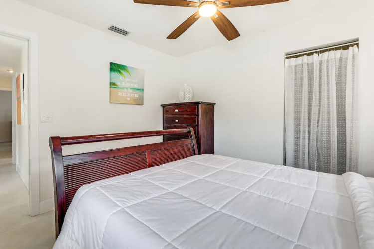 Sarasota Home w/ Private Pool ~ 10 Mi to Beach!