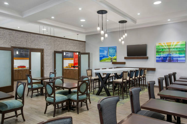 Hampton Inn by Hilton Kamloops photo 29