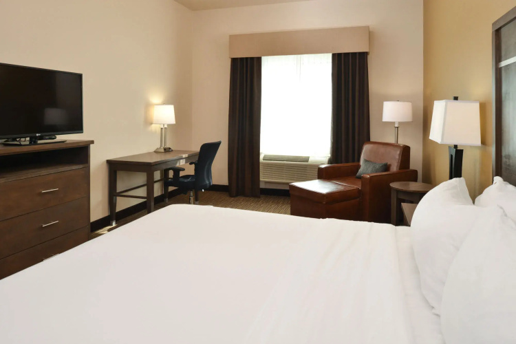 Holiday Inn Express & Suites Globe by IHG