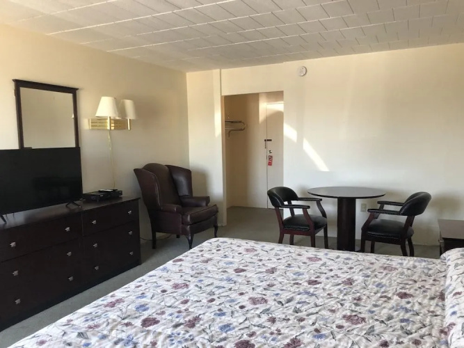 Belmar Motor Lodge