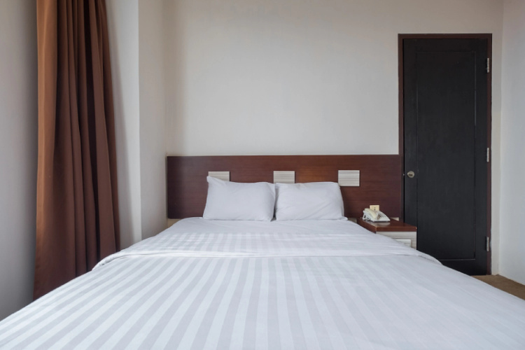 Lynt Hotel Makassar