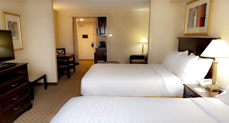 Quadruple Suite
