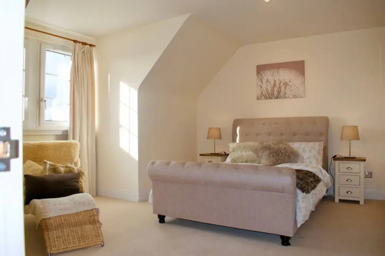 Luxury Penthouse Apartment In Edinburgh