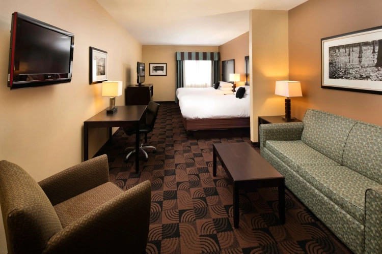Quadruple Suite