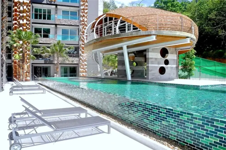 Emerald Hill Patong Apartment 421