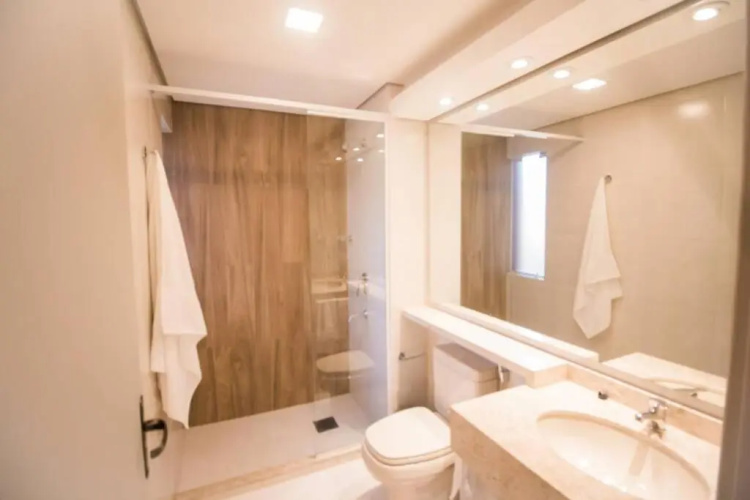 N1A2 - New, Nice, for Long and Short Stay