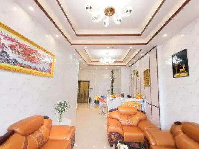 Days Hotel