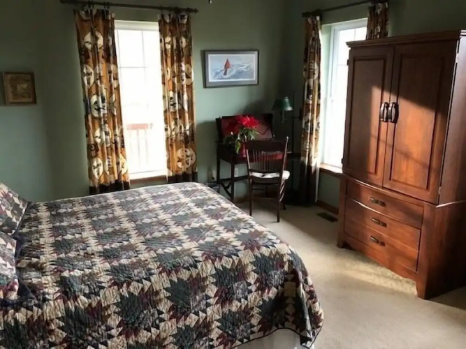 Long Mountain Lodge