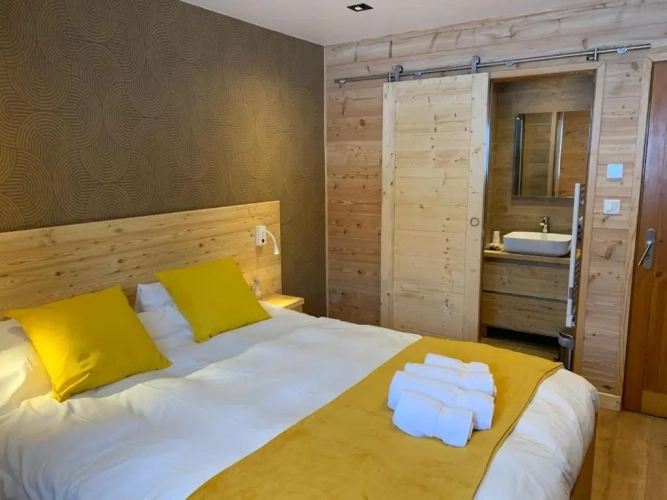 2 Bedrooms Suite