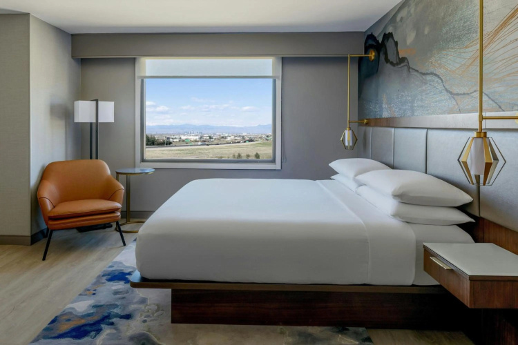 Marriott Denver Airport At Gateway Park photo 6