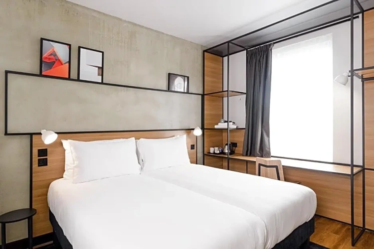 Standard Suite