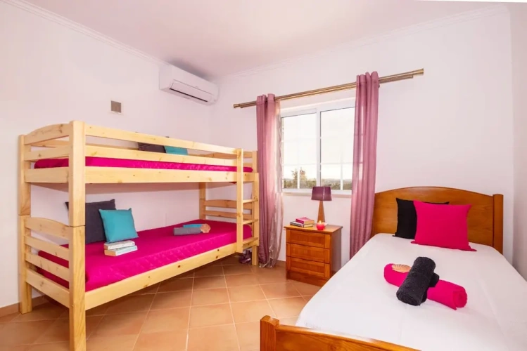 3 Bedrooms Villa