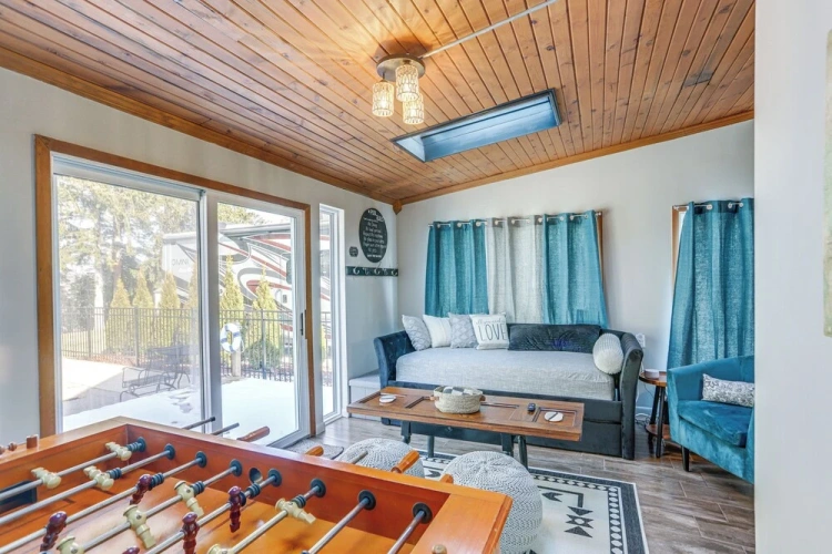 Guest rooms