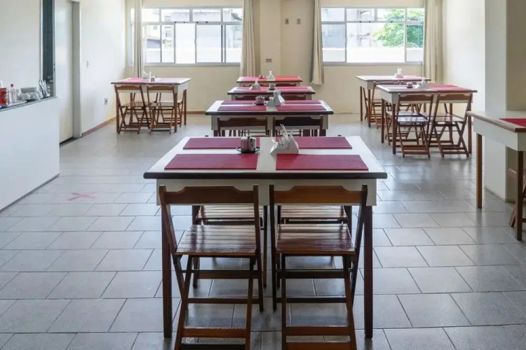 Piuma Praia Hotel