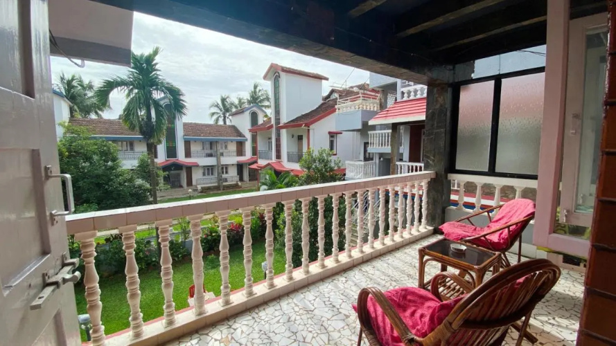 Peravel Beach Holiday Home