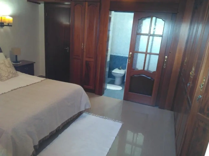 3 Bedrooms Cottage