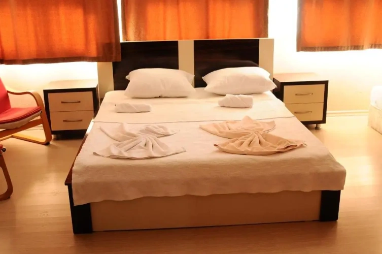 Standard Triple room with sea view