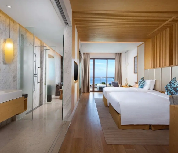Premier Twin room with balcony and with ocean view