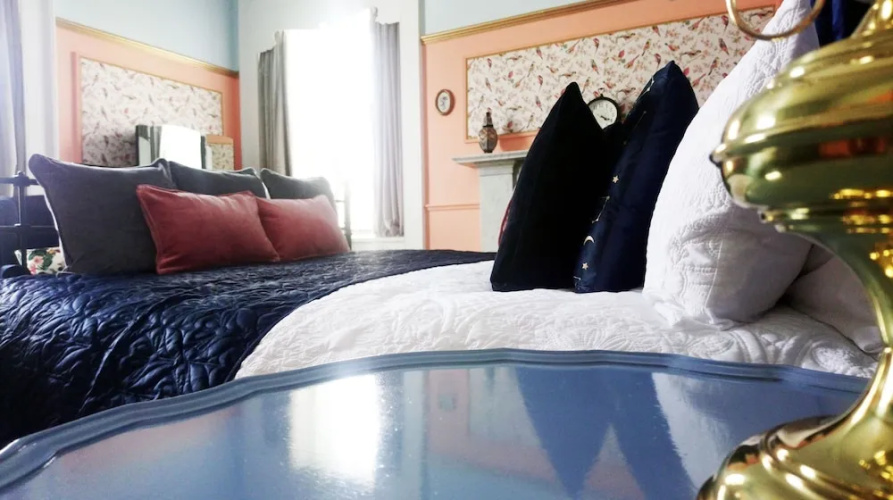 Little Robin Bed And Breakfast