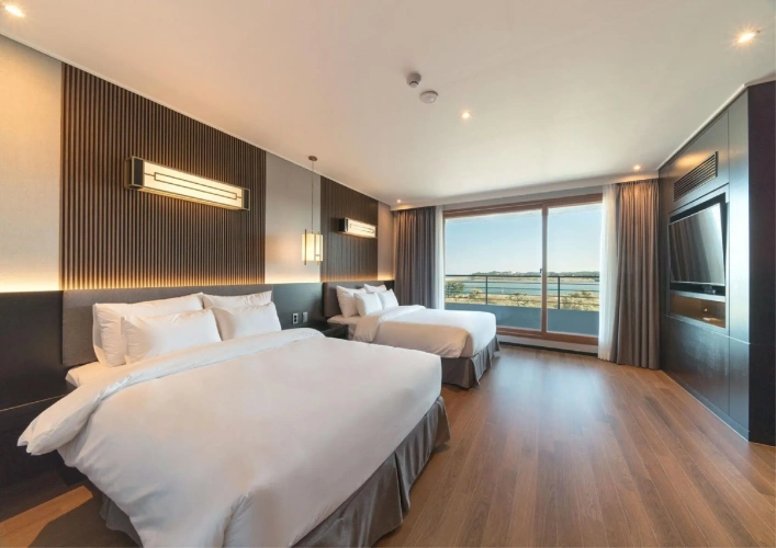 Luxury Twin room