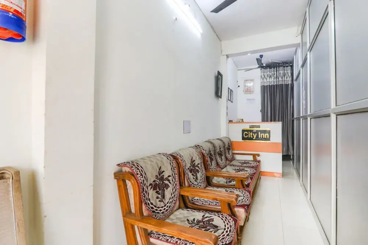 Fabexpress City Inn