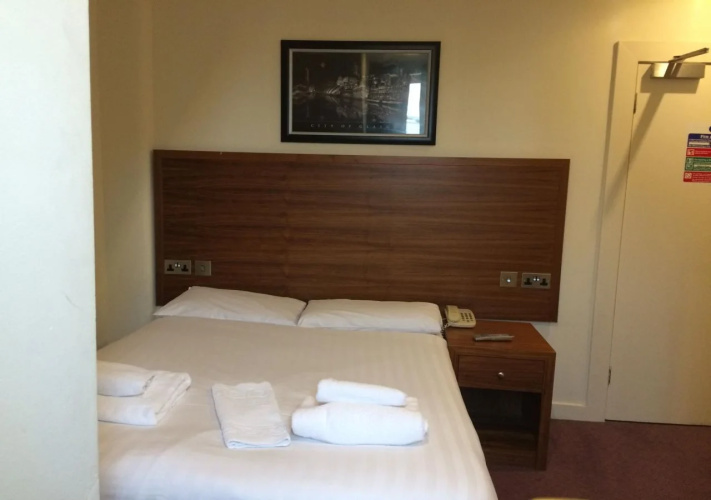 Alexander Thomson Hotel