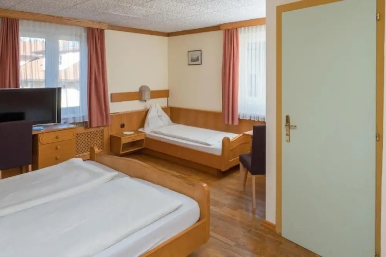 1 Bedroom Standard Triple room